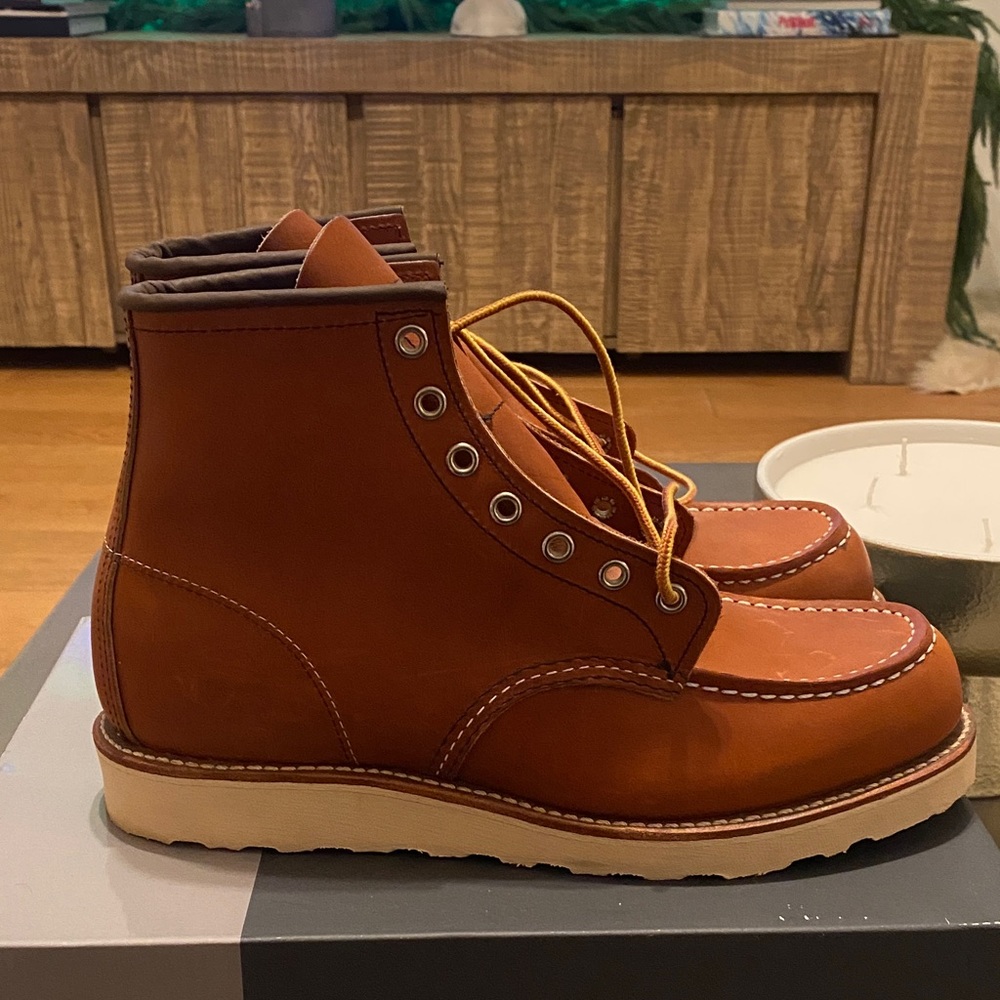BRAND NEW MENS RED WING SHOES Brown Leather Boots SIZE 9US